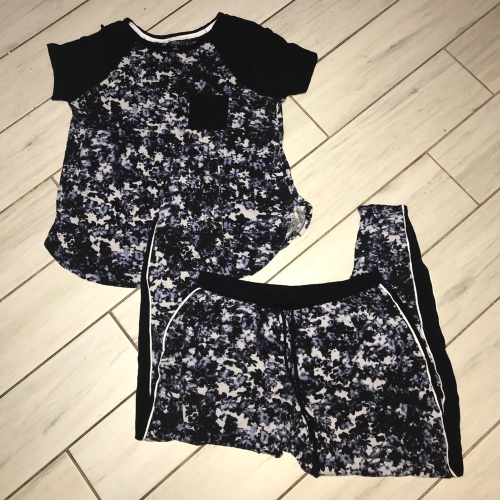 Simply Vera wang set